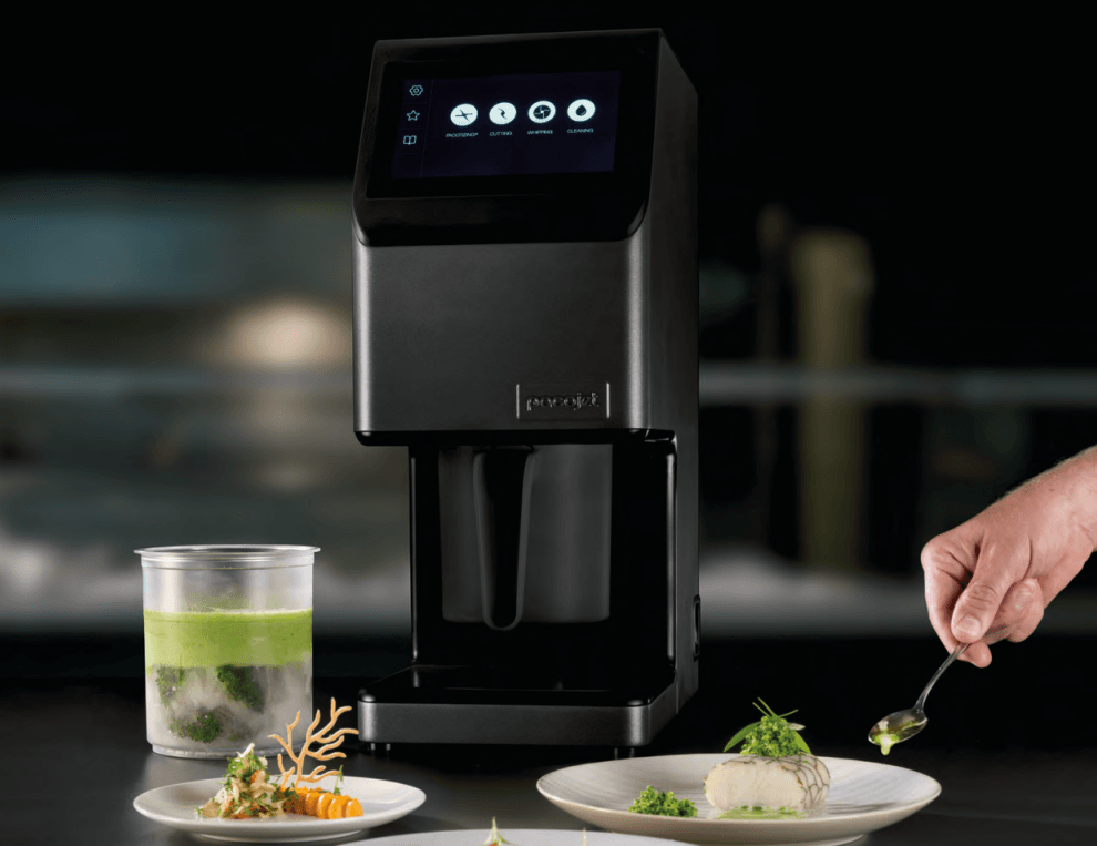 The Pacojet 4 is used in a hotel restaurant to bring professional gourmet-level plates to the customers, day after day. 